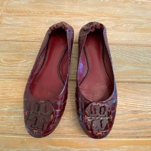 Tory Burch croc flats size 10 red